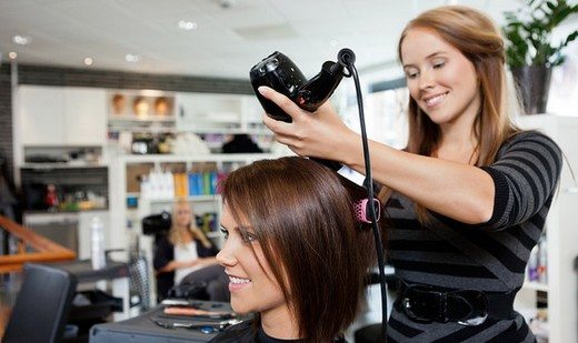 Küçükyalı Evde Kuaför